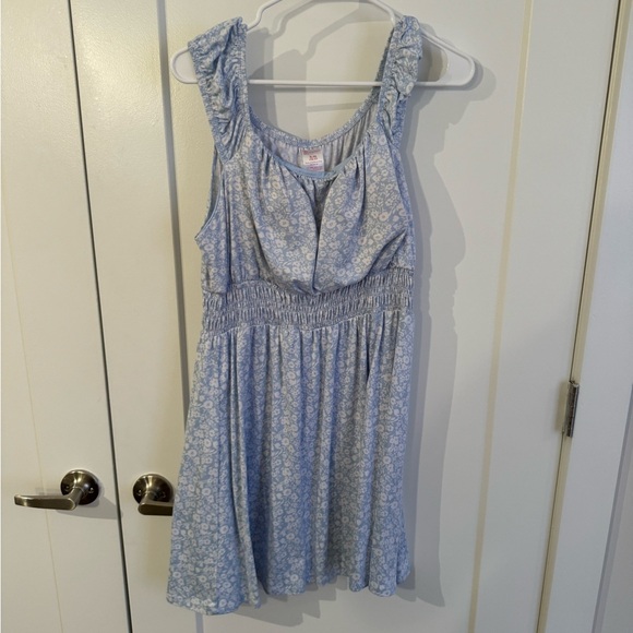 No boundaries dress - Picture 2 of 3